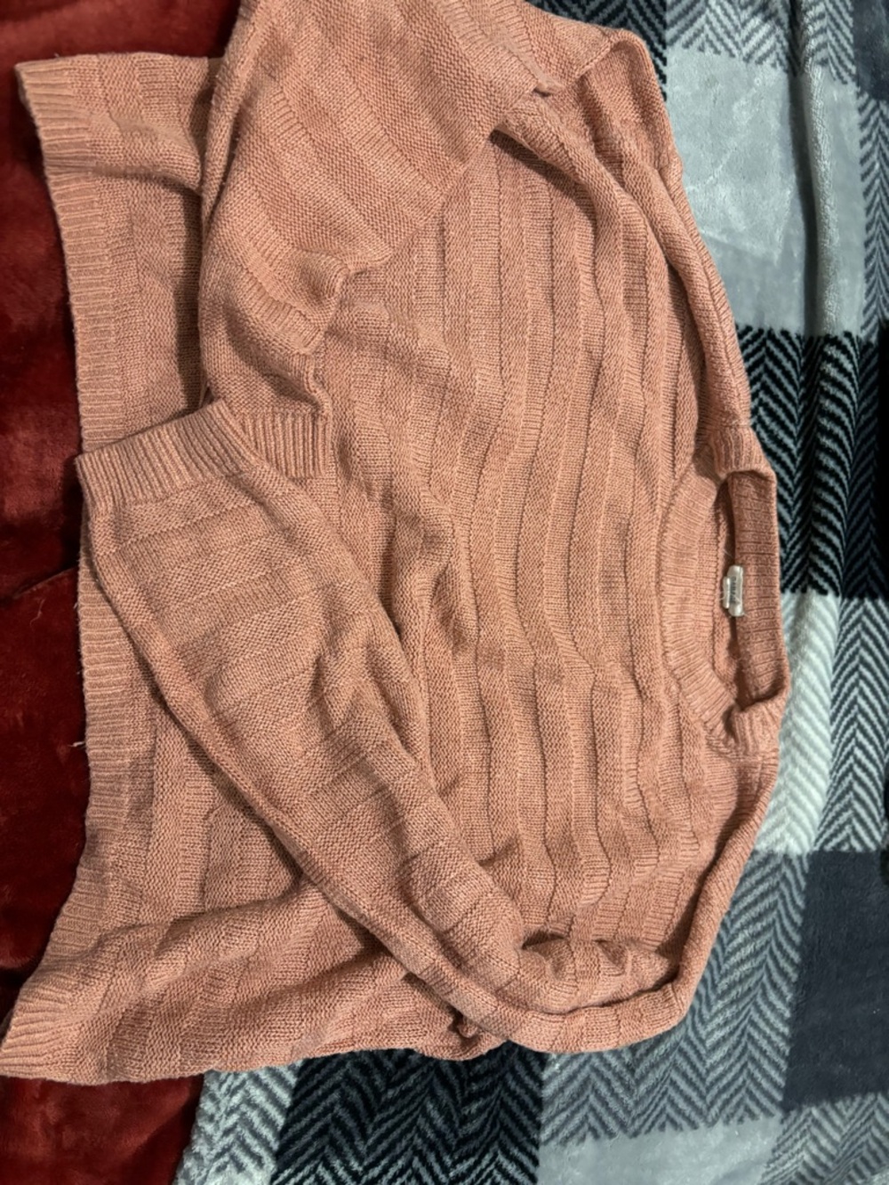 Garage Ribbed Knit Sweater in Peach